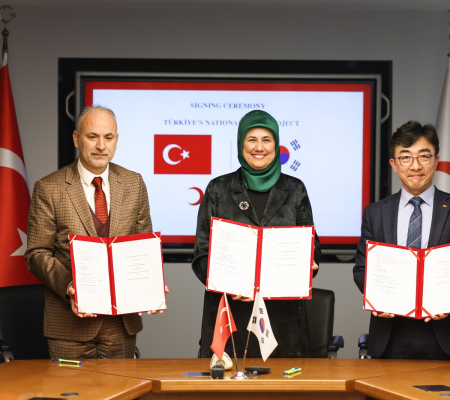 Kızılay ile Kore’nin en büyük gruplarından SK, Ankara’da ilaç üretim tesisi kuruyor