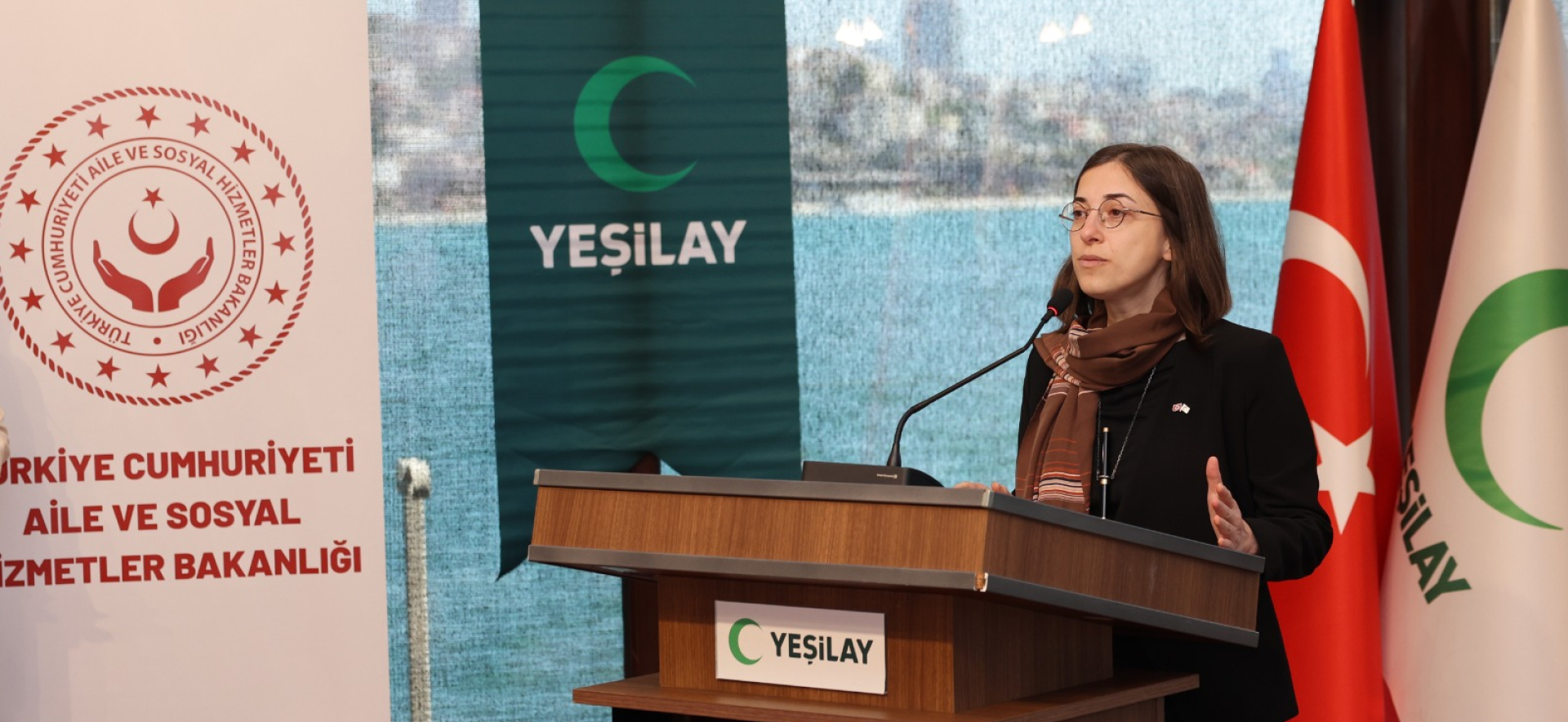Bağımlılıklarla Mücadelede Sosyal Uyum Çalıştayı bağımlılıklarla mücadele, sosyal uyum çalıştayı, yeşilay, sosyal hizmetler, toplum sağlığı, halk sağlığ